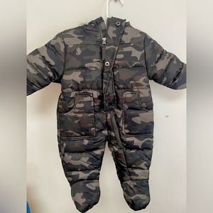Baby snowsuit
